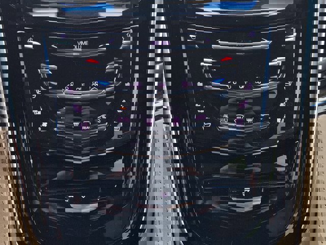 Used 2019 Cadillac Escalade Platinum image 17