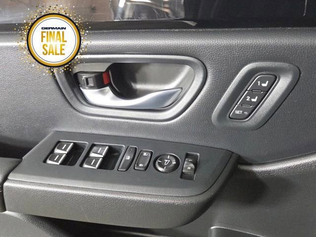 Used 2025 Honda Pilot Touring image 25