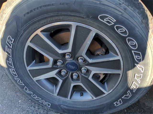 Certified 2017 Ford F150 XLT w/ Equipment Group 302A Luxury image 27