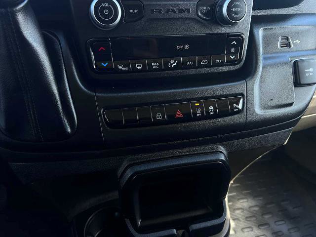 Used 2024 RAM ProMaster 2500 w/ Safety Group image 17