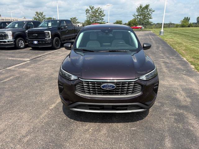 Certified 2023 Ford Escape Active AWD/4WD image 3