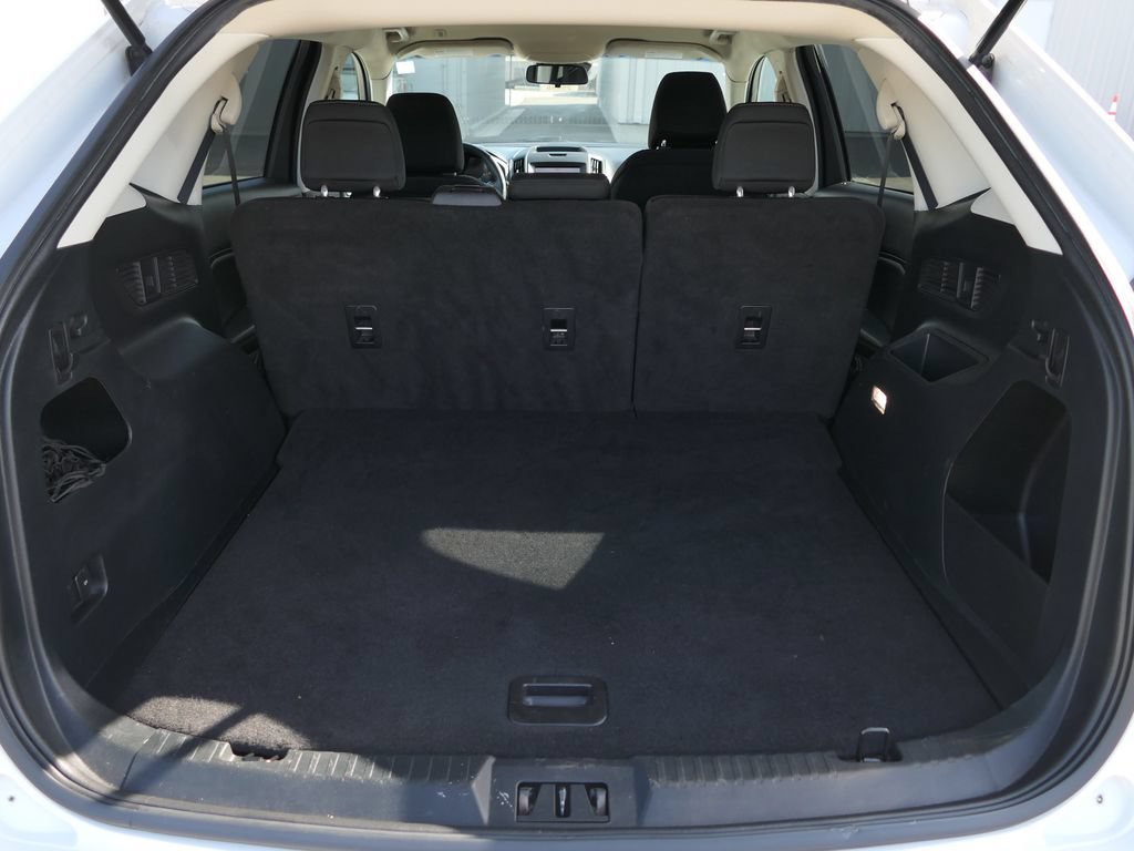 Certified 2020 Ford Edge SE FWD image 26