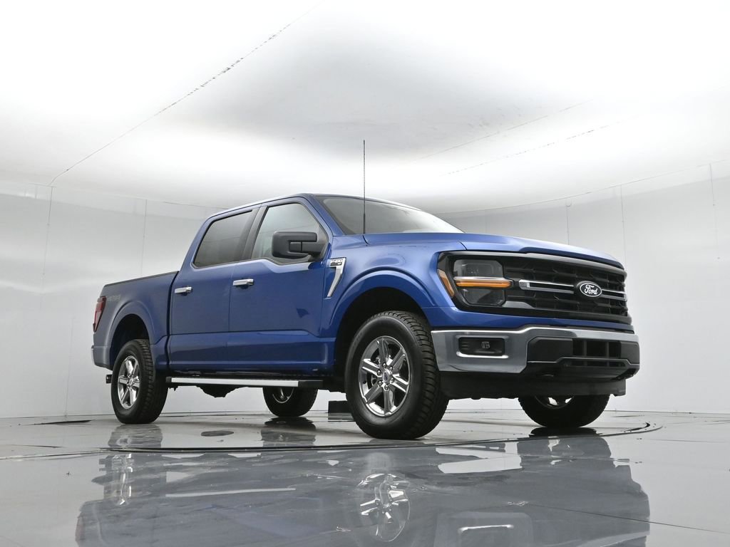 Certified 2025 Ford F150 XLT w/ Equipment Group 301A Standard image 5