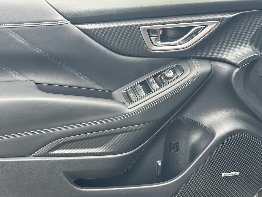 Used 2019 Subaru Forester Limited AWD/4WD image 18