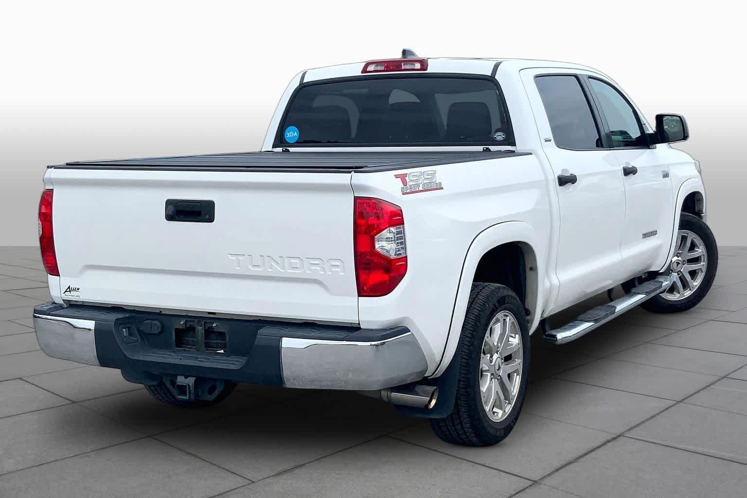 Used 2020 Toyota Tundra SR5 w/ SR5 Leather Package RWD image 13