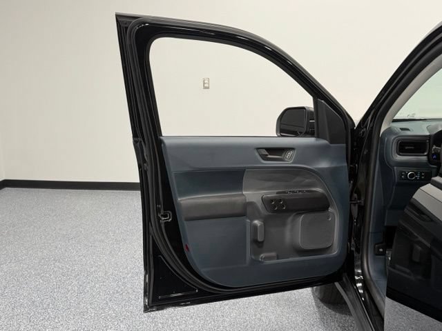 Certified 2025 Ford Maverick XL FWD image 14