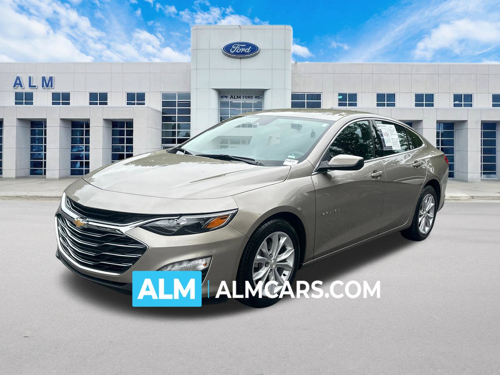 Used 2025 Chevrolet Malibu LT FWD image 1