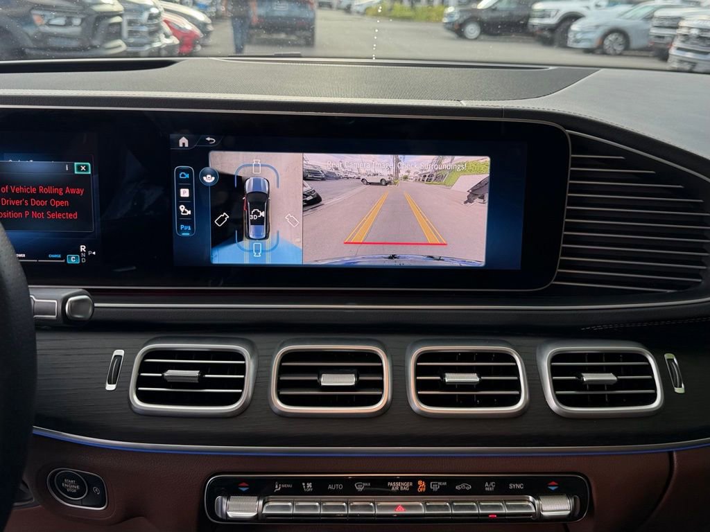 Used 2025 Mercedes-Benz GLS 450 4MATIC image 30
