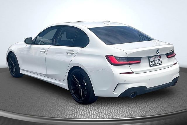 Used 2020 BMW 330i Sedan w/ M Sport Package RWD image 2