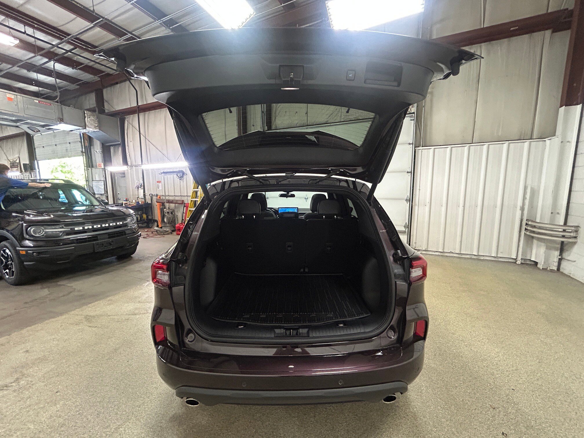 Certified 2023 Ford Escape ST-Line w/ Tech Pack #1 AWD/4WD image 28