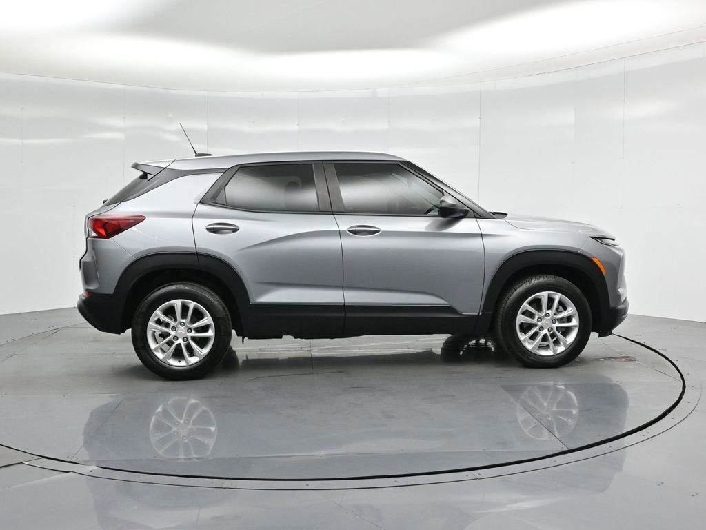 Used 2024 Chevrolet TrailBlazer LS image 7