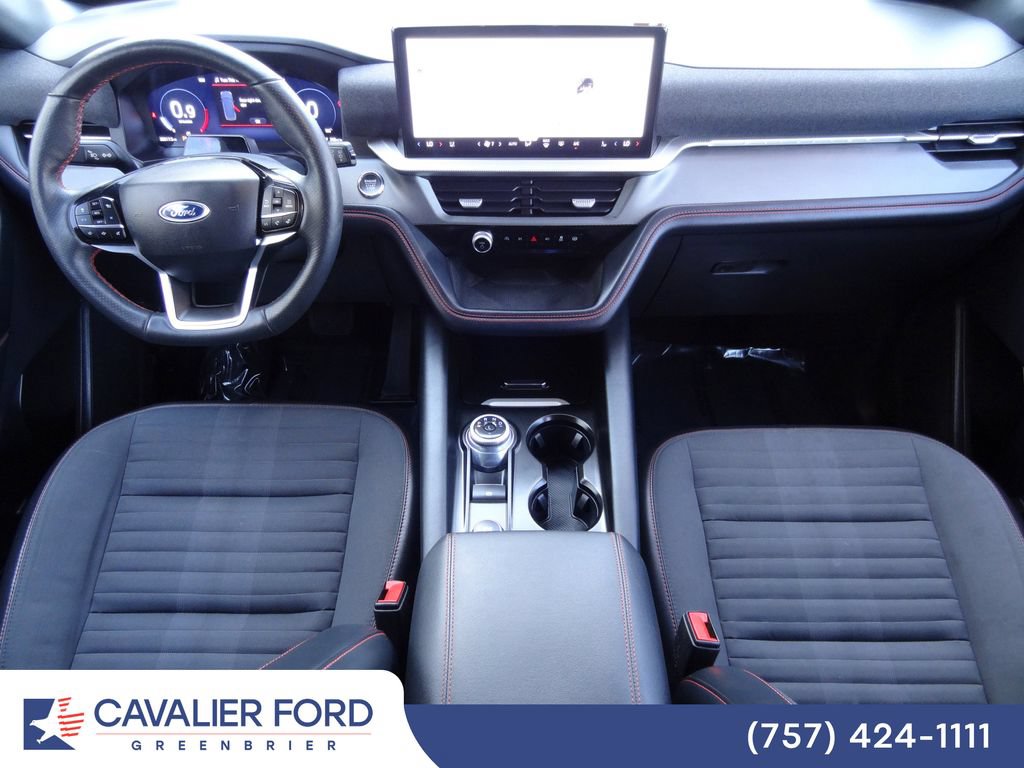 Certified 2025 Ford Explorer ST-Line AWD/4WD image 15