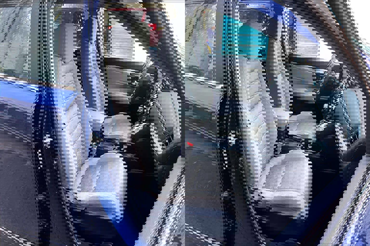 Used 2018 Honda CR-V LX image 12