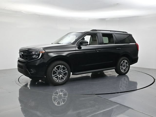 Certified 2025 Ford Expedition Active AWD/4WD image 5