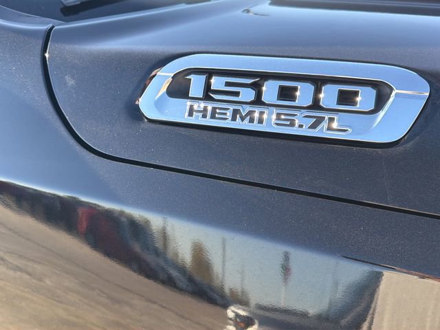 Used 2022 RAM 1500 Limited w/ Body Color Bumper Group image 10