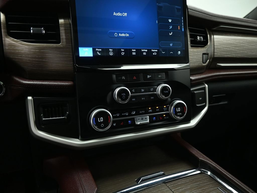 Certified 2024 Ford Expedition Max Limited image 17