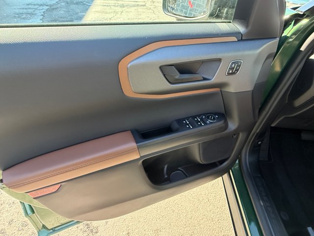 Certified 2025 Ford Bronco Sport Outer Banks w/ Outer Banks Tech Package+ AWD/4WD image 13