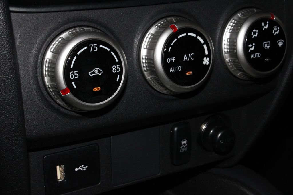 Used 2024 Mitsubishi Outlander Sport ES AWD/4WD image 30