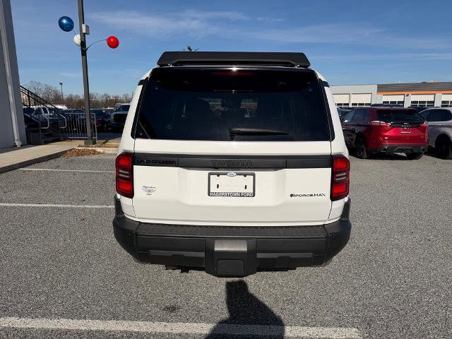 Used 2024 Toyota Land Cruiser 1958 image 4