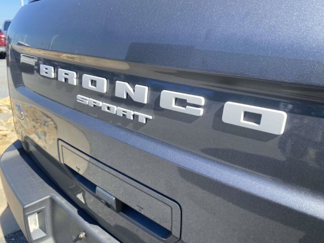 Certified 2023 Ford Bronco Sport Heritage w/ Heritage Convenience Package AWD/4WD image 11