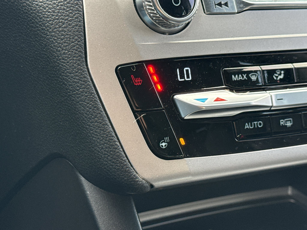 Certified 2020 Ford Explorer XLT w/ Comfort Package image 17