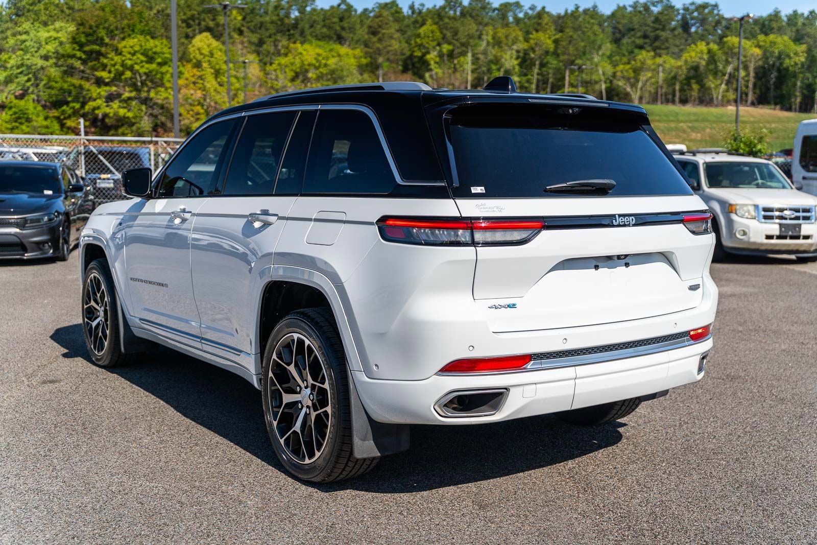 Used 2022 Jeep Grand Cherokee Summit image 5