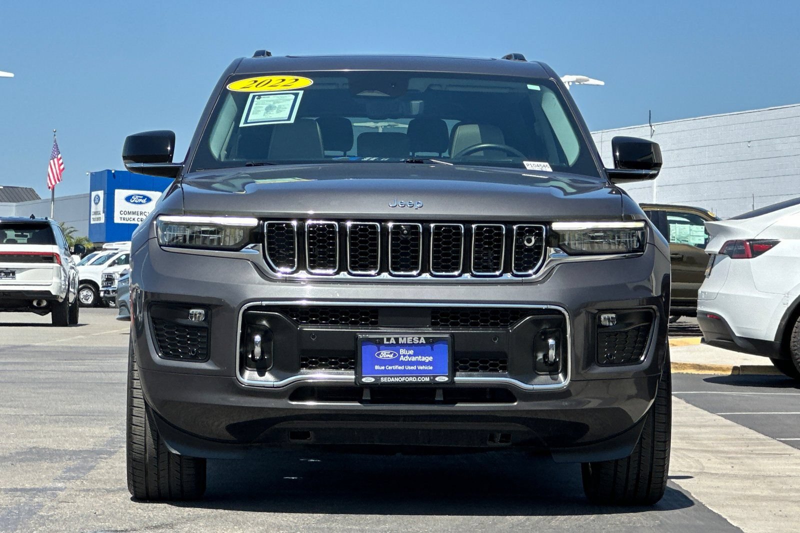 Used 2022 Jeep Grand Cherokee L Overland w/ Advanced Protech Group III AWD/4WD image 8
