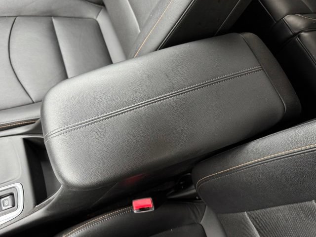 Used 2018 Chevrolet Equinox Premier AWD/4WD image 18