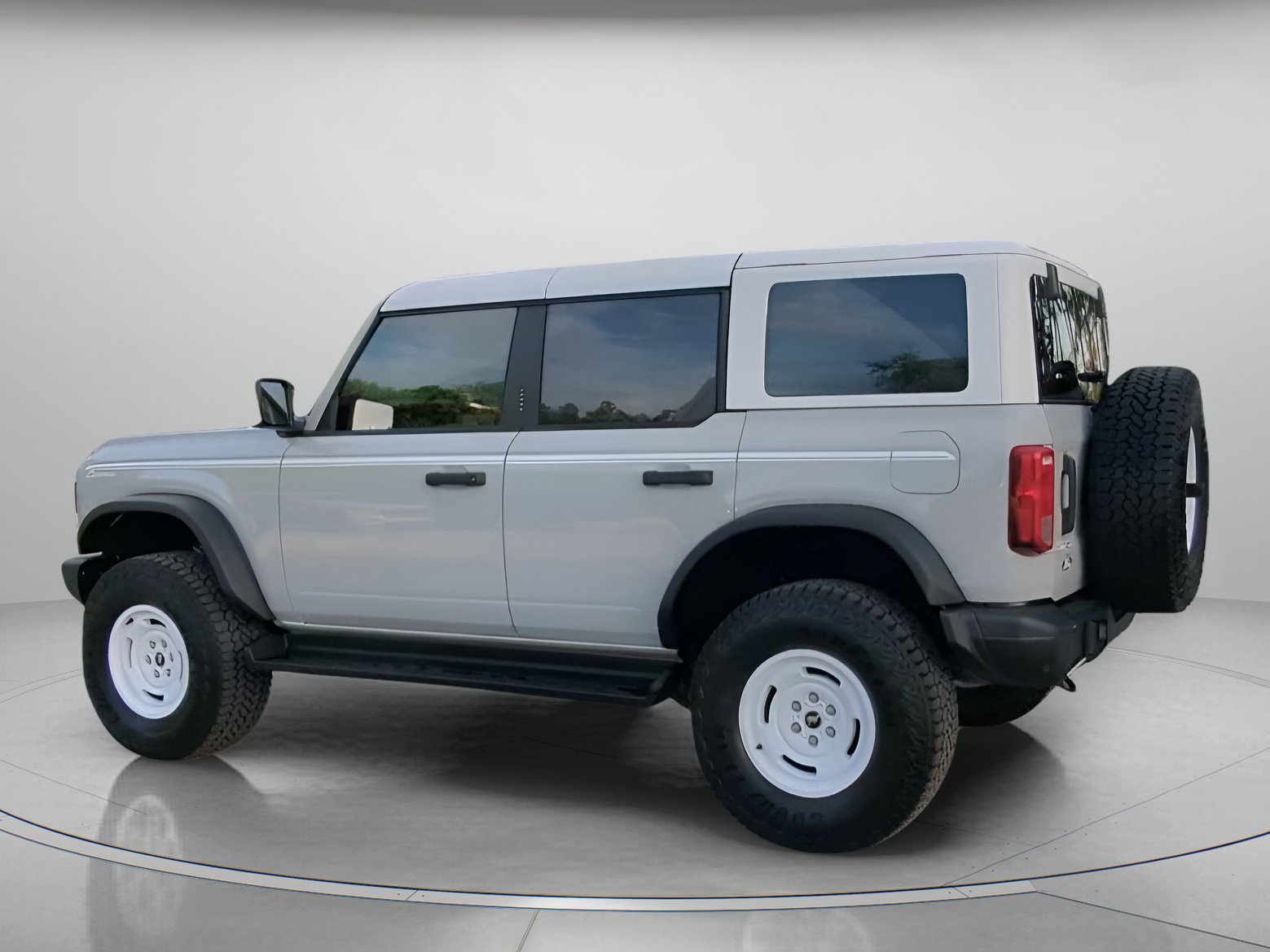 Certified 2026 Ford Bronco Heritage Edition AWD/4WD image 20