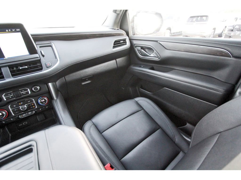 Used 2023 Chevrolet Tahoe LT w/ Luxury Package image 15