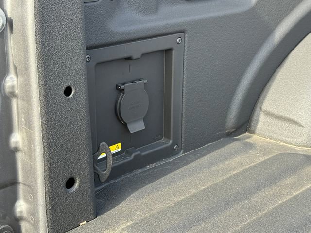 Certified 2022 Ford F150 XLT w/ Equipment Group 302A High image 25