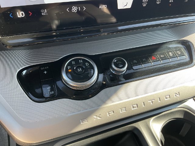 Certified 2025 Ford Expedition Max Active AWD/4WD image 21