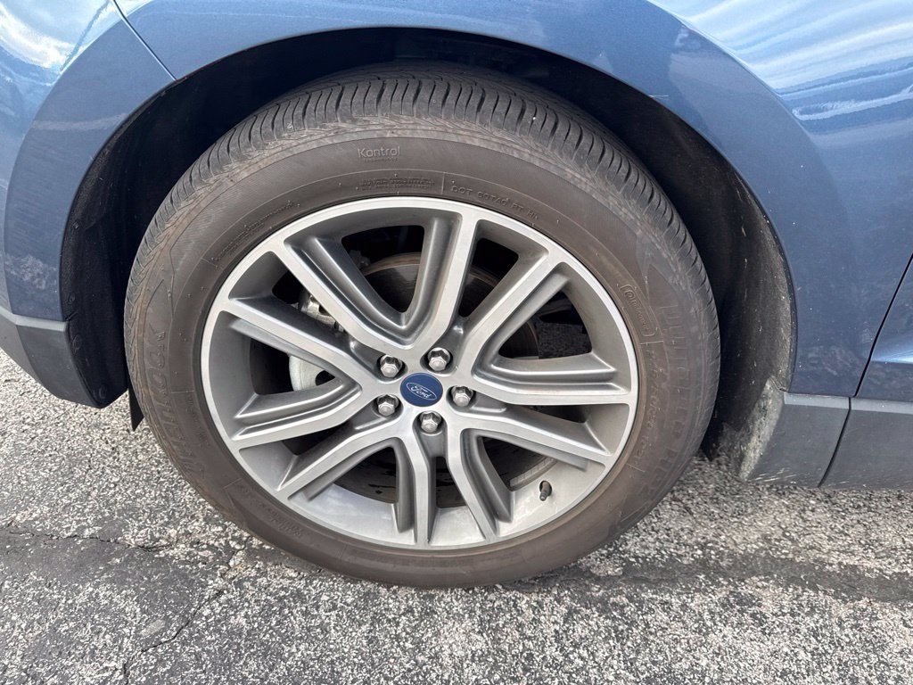 Certified 2019 Ford Edge Titanium FWD image 52