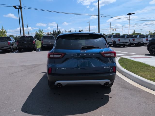 Certified 2023 Ford Escape Active AWD/4WD image 4