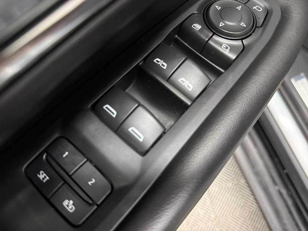 Used 2023 Chevrolet Tahoe RST w/ Luxury Package RWD image 18