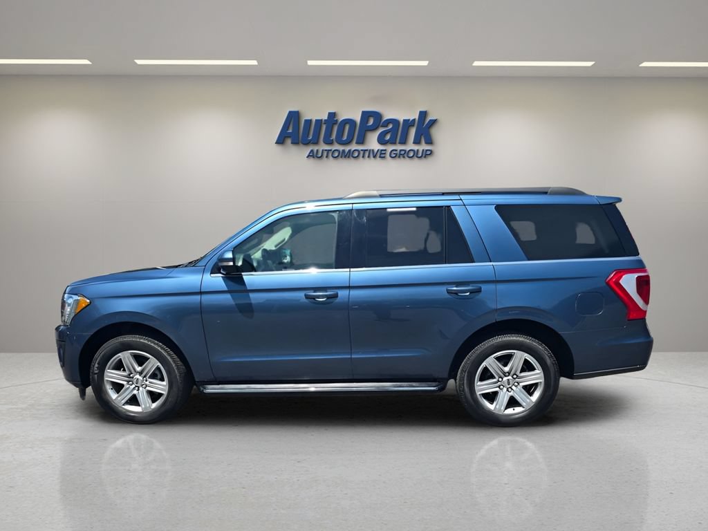 Certified 2018 Ford Expedition XLT w/ Equipment Group 202A RWD image 4