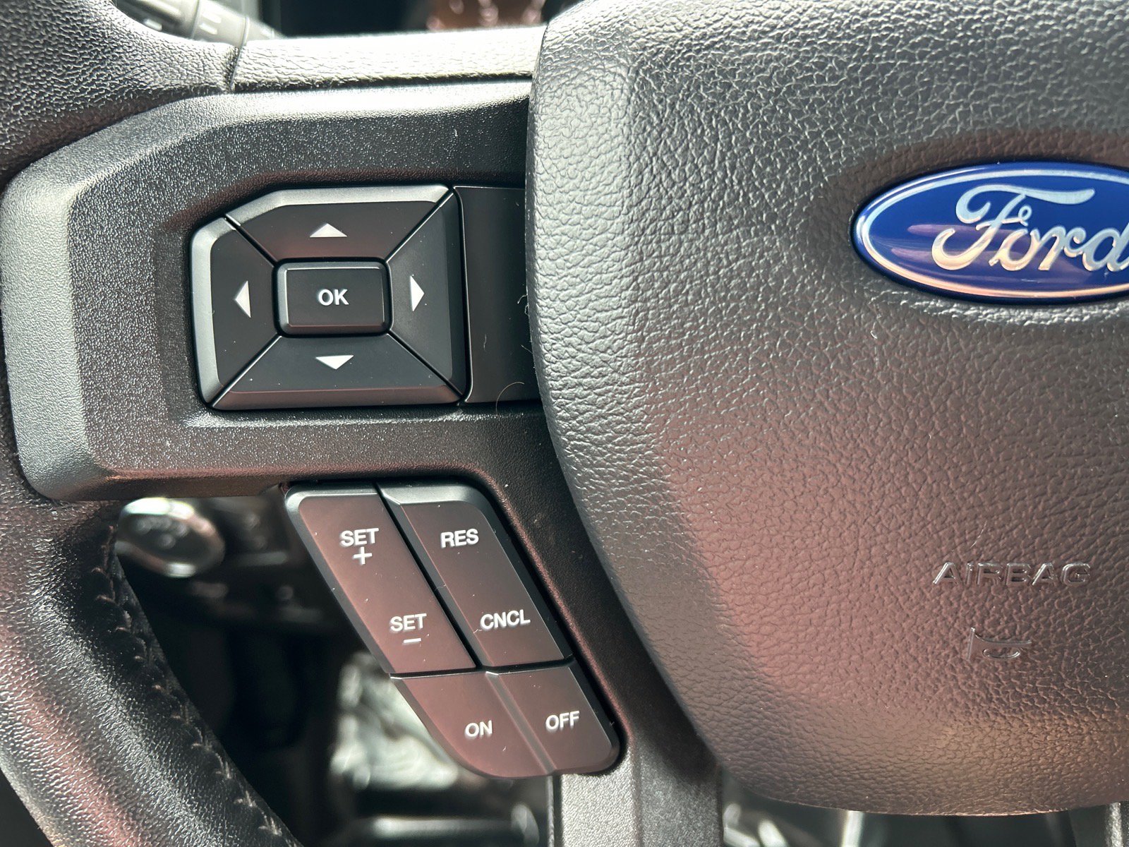 Certified 2020 Ford F150 XLT w/ Equipment Group 302A Luxury AWD/4WD image 23