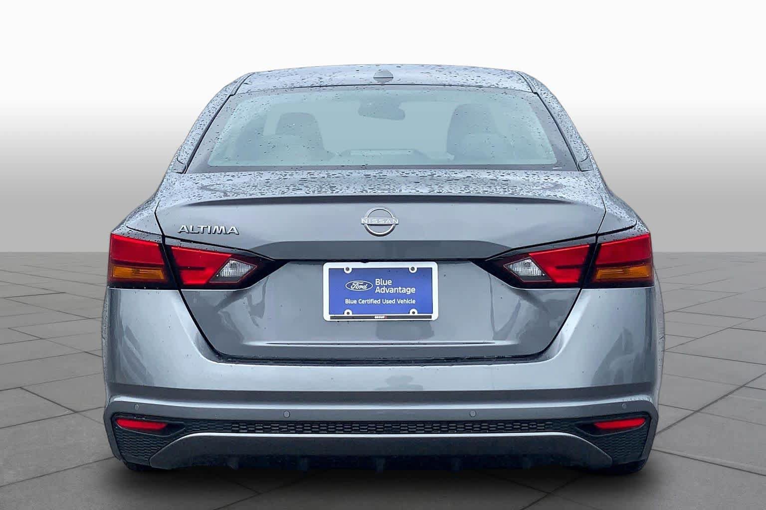 Used 2025 Nissan Altima 2.5 SV FWD image 5