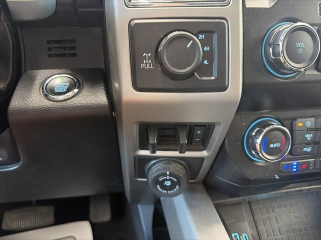 Certified 2021 Ford F250 Lariat w/ Lariat Ultimate Package AWD/4WD image 21