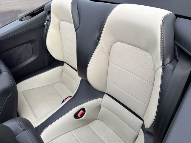 Certified 2020 Ford Mustang Premium RWD image 20