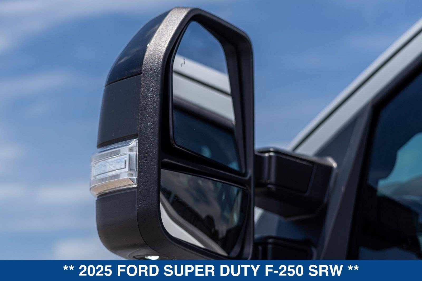 Certified 2025 Ford F250 Lariat w/ Lariat Ultimate Package AWD/4WD image 16