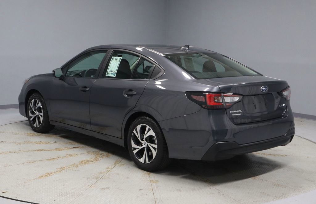 Used 2025 Subaru Legacy Premium image 3