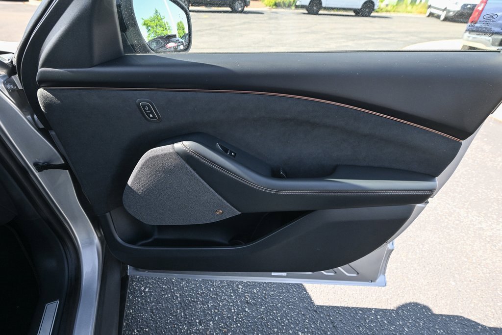 Certified 2021 Ford Mustang Mach-E GT image 26