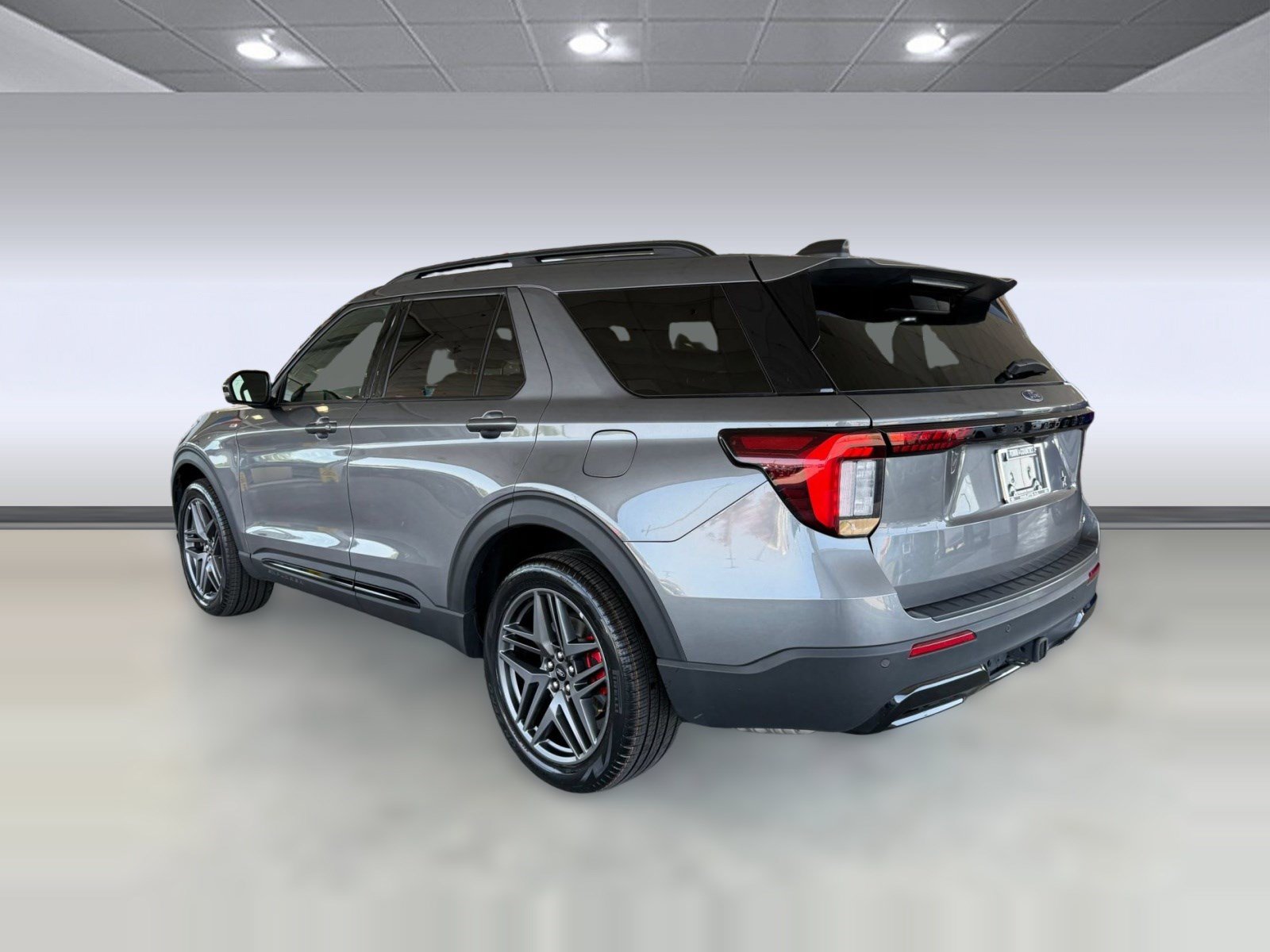 Certified 2025 Ford Explorer ST-Line w/ ST-Line Street Pack AWD/4WD image 3