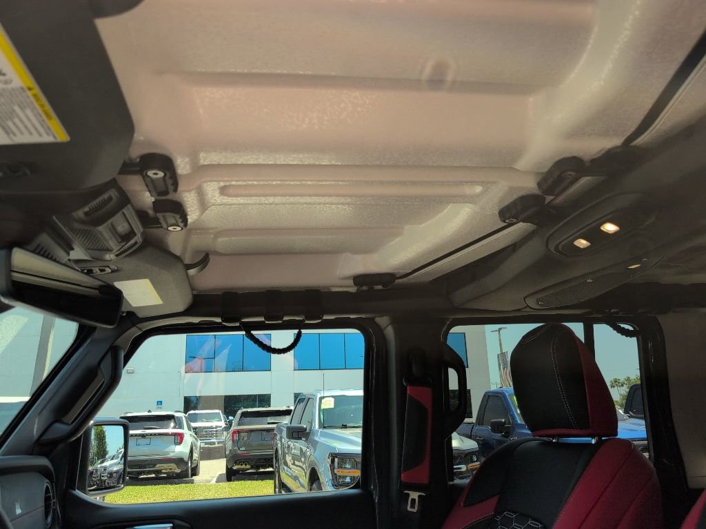 Used 2026 Jeep Wrangler Unlimited Rubicon AWD/4WD image 10