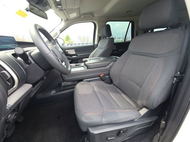 Certified 2025 Ford Expedition Max Active image 28