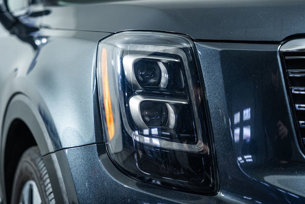 Used 2021 Kia Telluride EX w/ EX Premium Package image 14