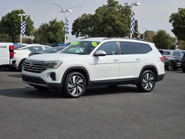 Used 2025 Volkswagen Atlas SE FWD image 6