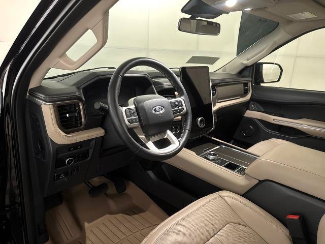 Certified 2024 Ford Expedition Max Limited RWD image 4