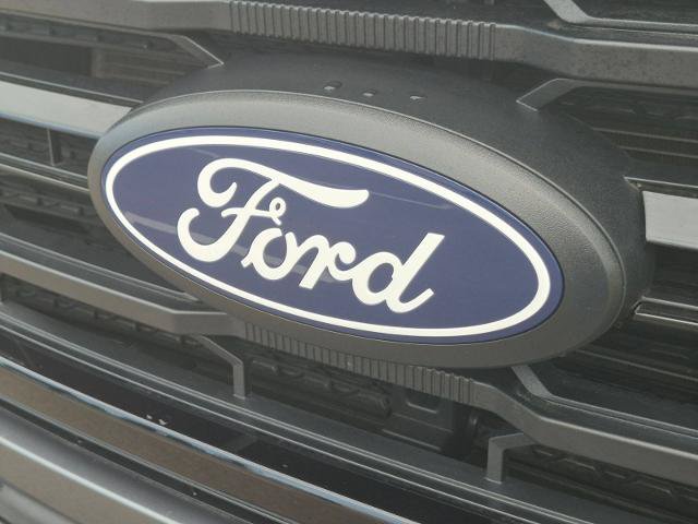 Certified 2025 Ford F150 XLT w/ Equipment Group 301A Standard AWD/4WD image 9